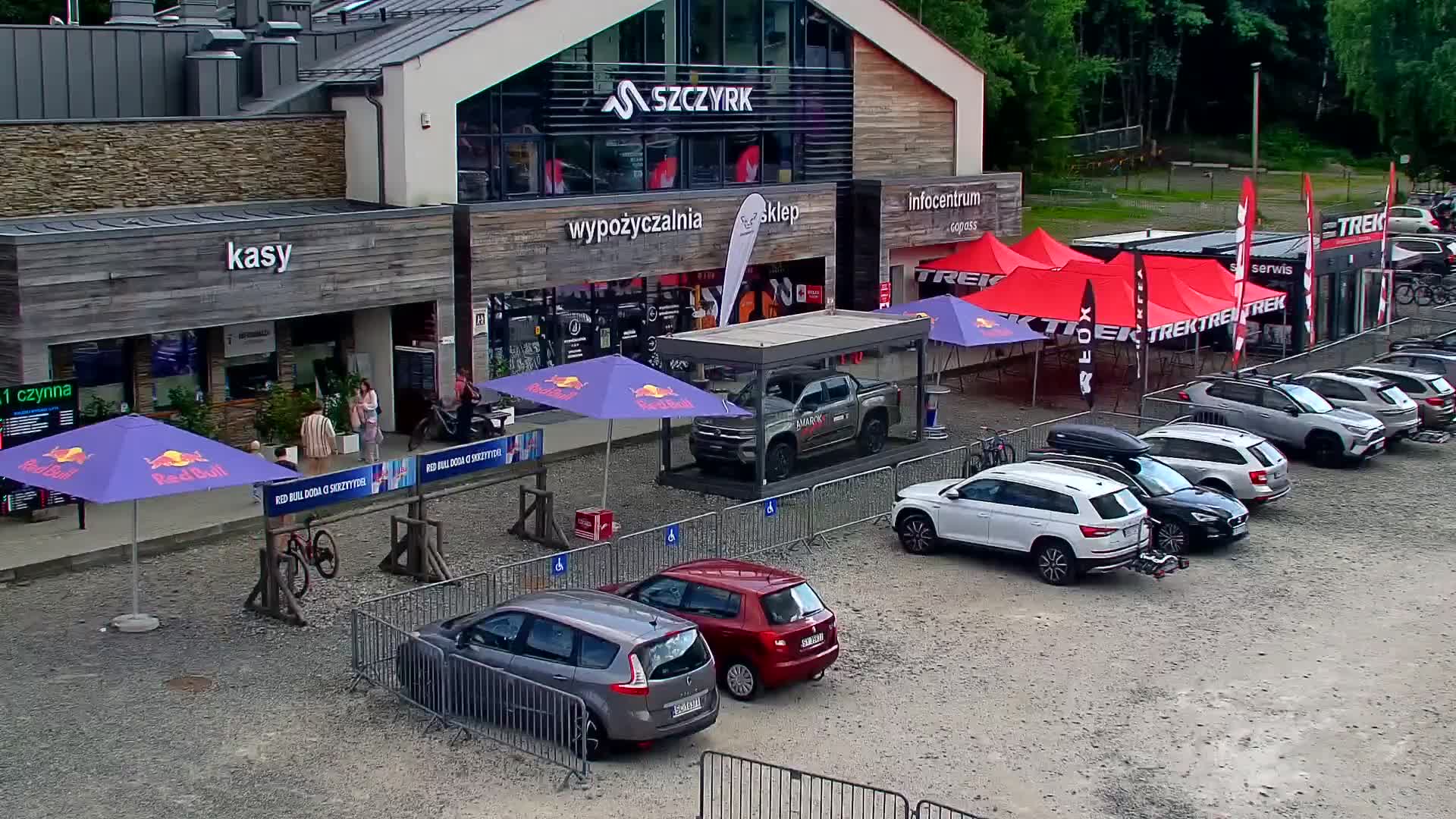 dolná stanica LD Szczyrk Gondola - Hala Skrzyczeńska 592 m n. m.
